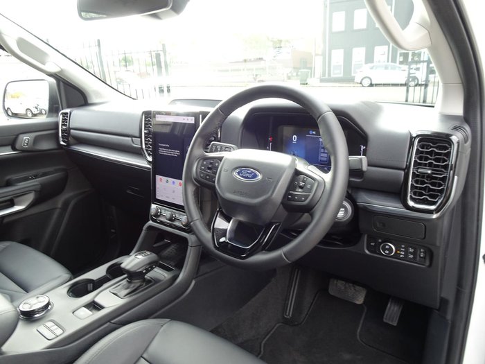2025 Ford Everest Trend MY26.00 4X4 Dual Range Arctic White