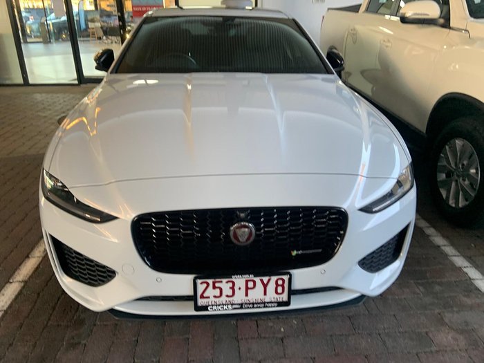 2021 Jaguar XE P300 R-Dynamic Black