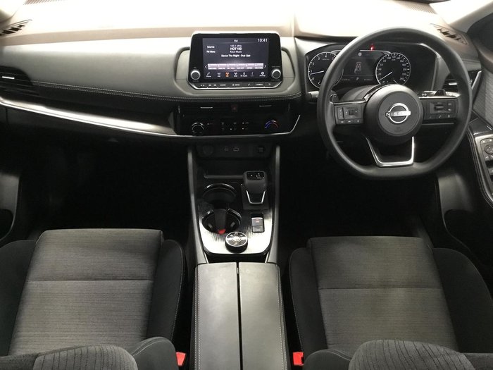 2024 Nissan X-TRAIL ST
