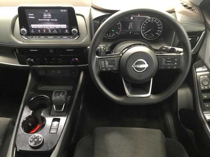 2024 Nissan X-TRAIL ST