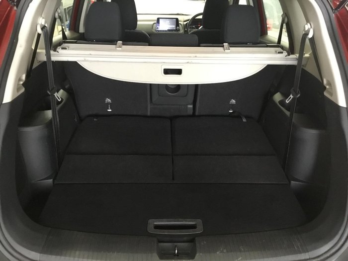 2024 Nissan X-TRAIL ST