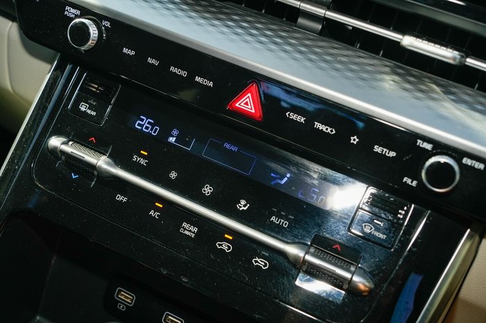 2021 Kia Carnival Si