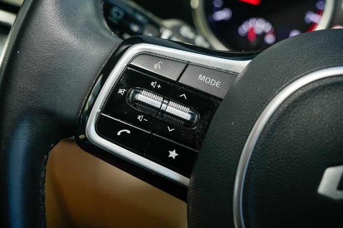2021 Kia Carnival Si