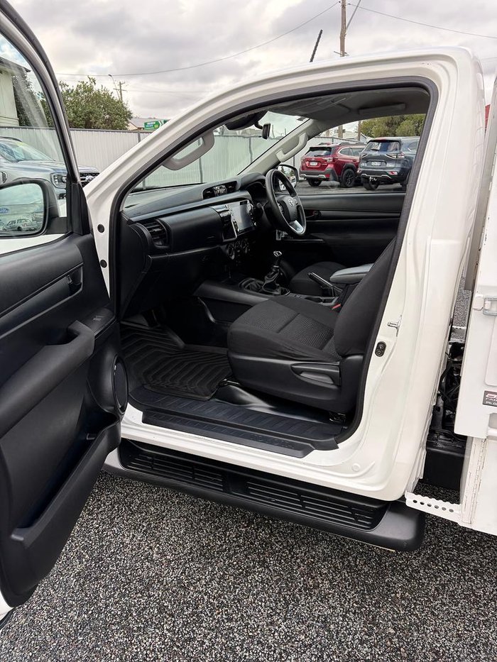 2021 Toyota Hilux SR
