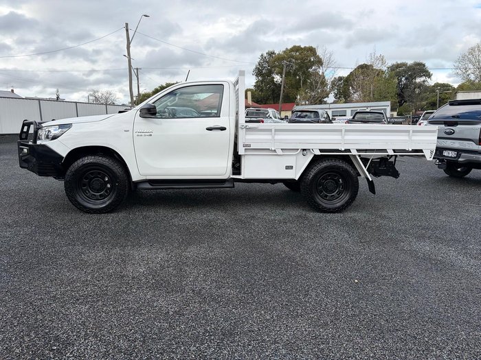 2021 Toyota Hilux SR