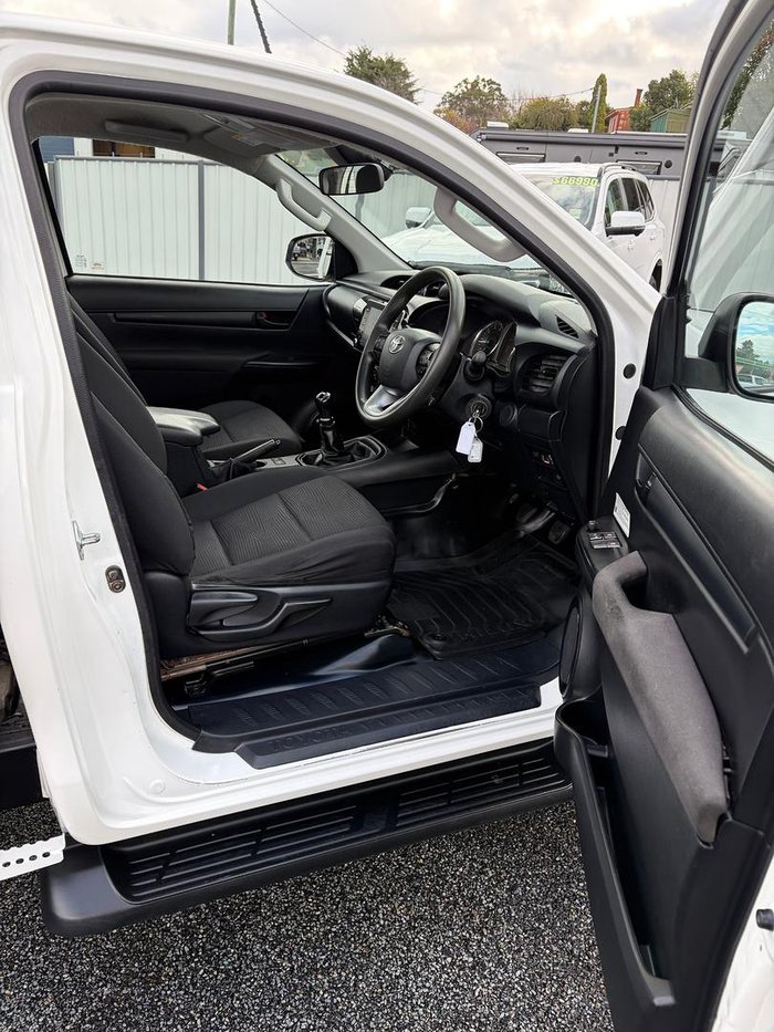 2021 Toyota Hilux SR