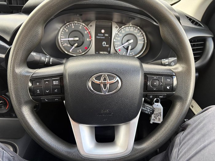 2021 Toyota Hilux SR