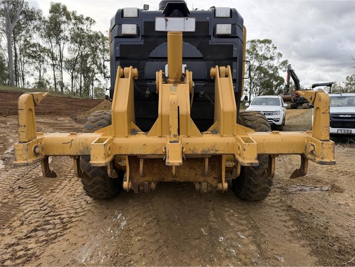 2016 Caterpillar 12M3
