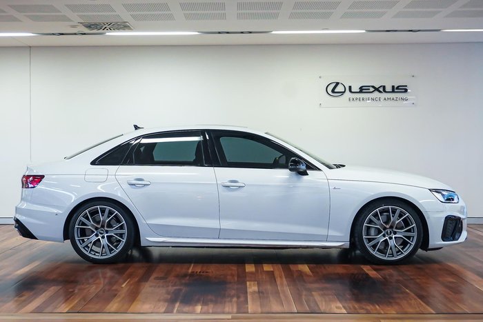 2022 Audi A4 45 TFSI S line
