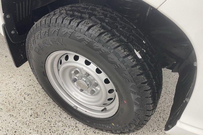 2022 Mitsubishi Triton GLX MR MY22 4x2 White