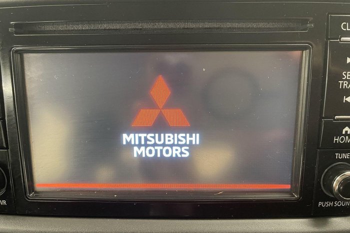 2022 Mitsubishi Triton GLX MR MY22 4x2 White