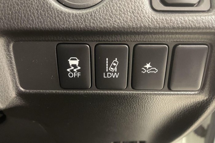 2022 Mitsubishi Triton GLX MR MY22 4x2 White