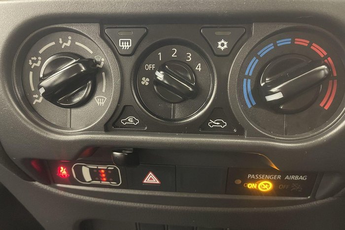 2022 Mitsubishi Triton GLX MR MY22 4x2 White