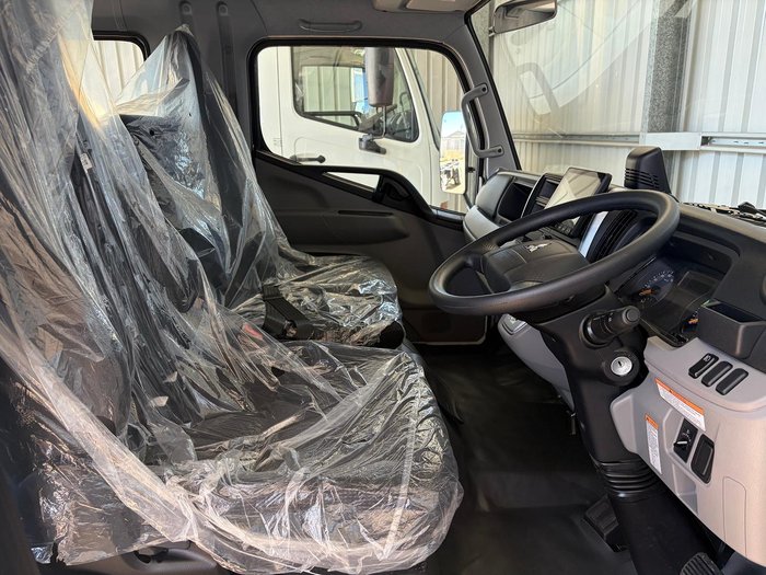 2026 Fuso Canter 815