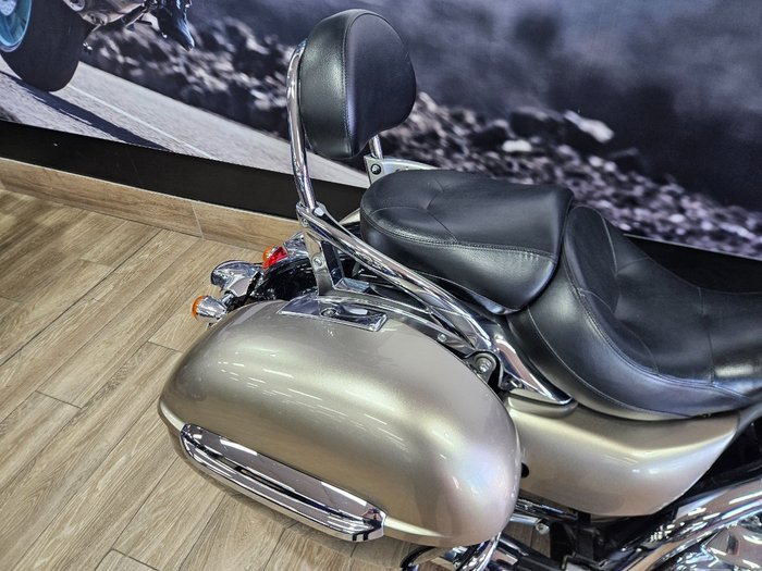 2010 Kawasaki VULCAN 1700 NOMAD Black