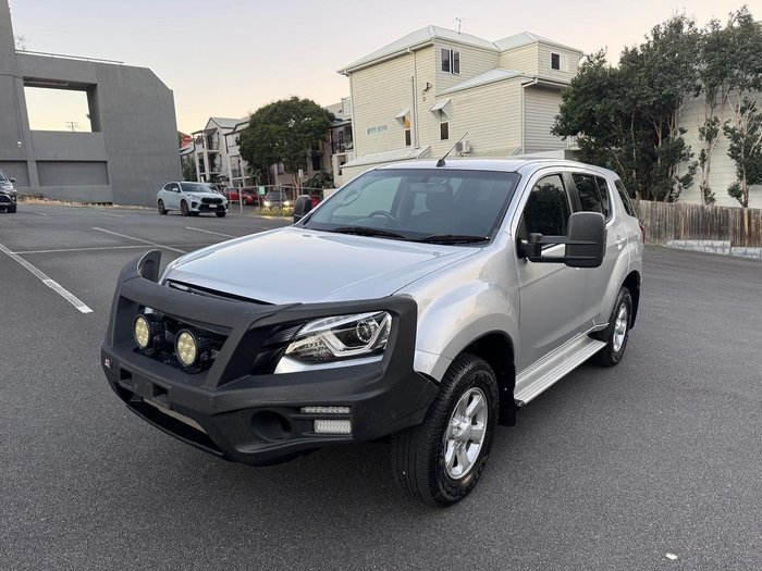 2020 Isuzu MU-X