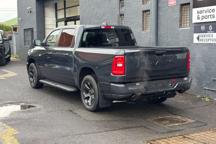 2026 RAM 1500 Express Black Edition Hurricane SO