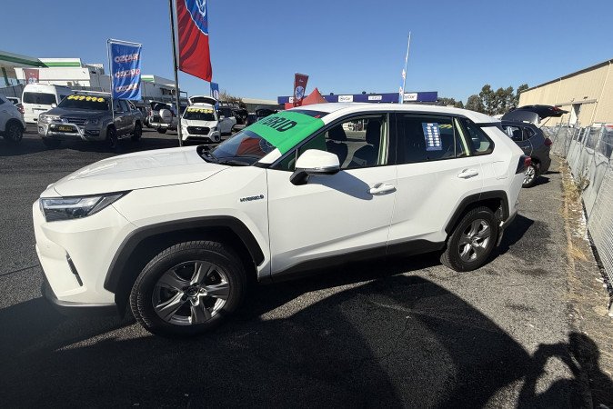 2024 TOYOTA RAV4 GX (2WD) HYBRID