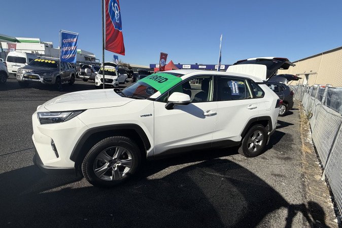 2024 TOYOTA RAV4 GX (2WD) HYBRID