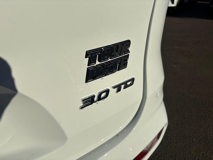 2025 Isuzu MU-X LS-T