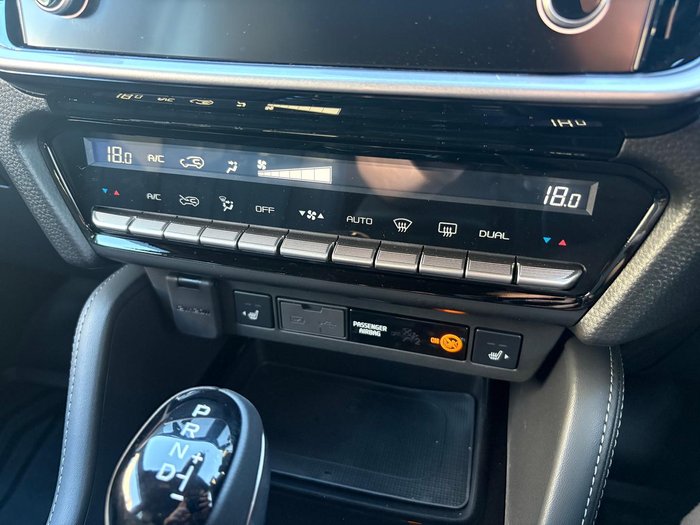 2025 Isuzu MU-X LS-T