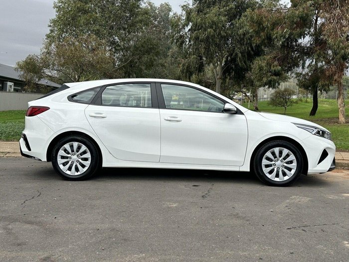 2024 Kia Cerato S