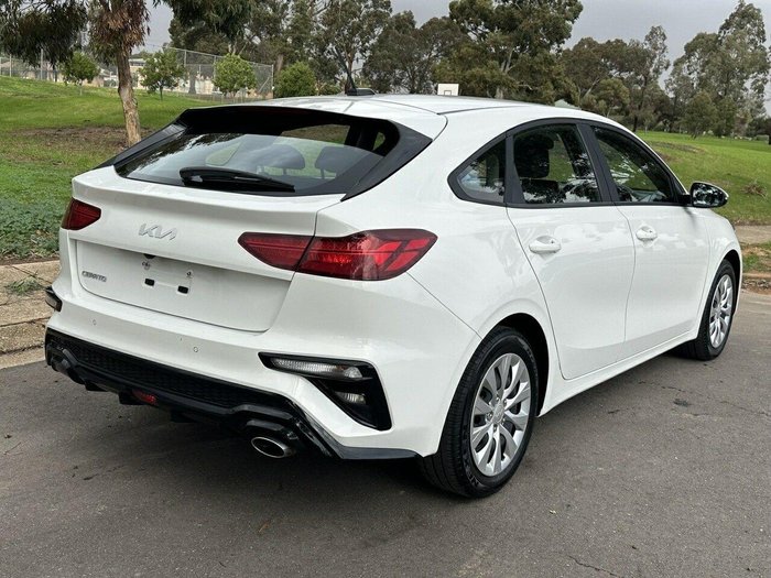 2024 Kia Cerato S