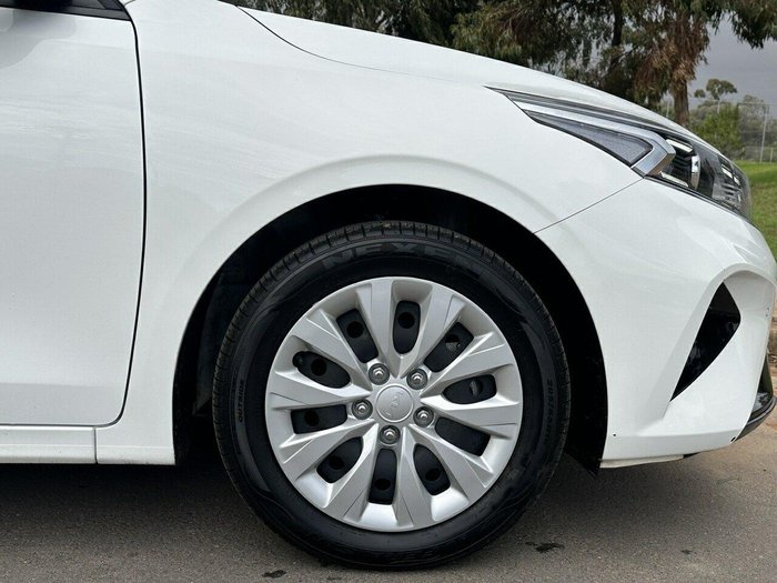 2024 Kia Cerato S