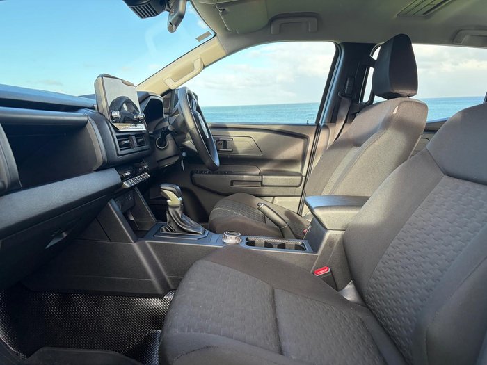 2024 Mitsubishi Triton GLX