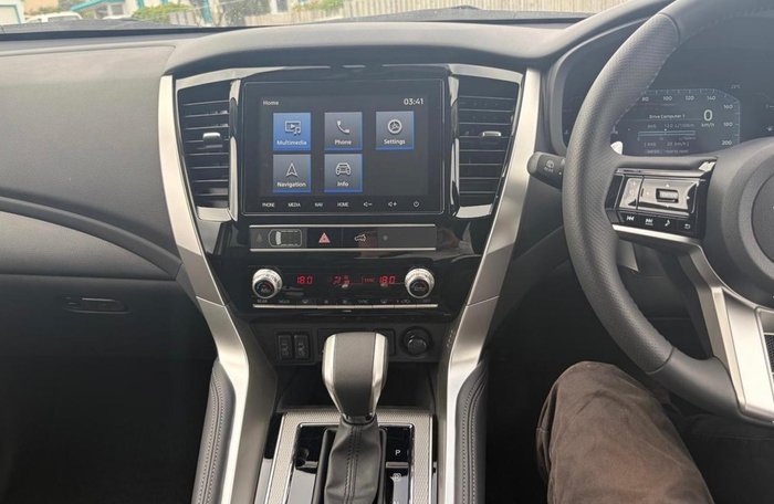 2024 Mitsubishi Pajero Sport Exceed