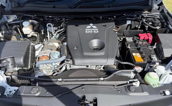 2024 Mitsubishi Pajero Sport GLS