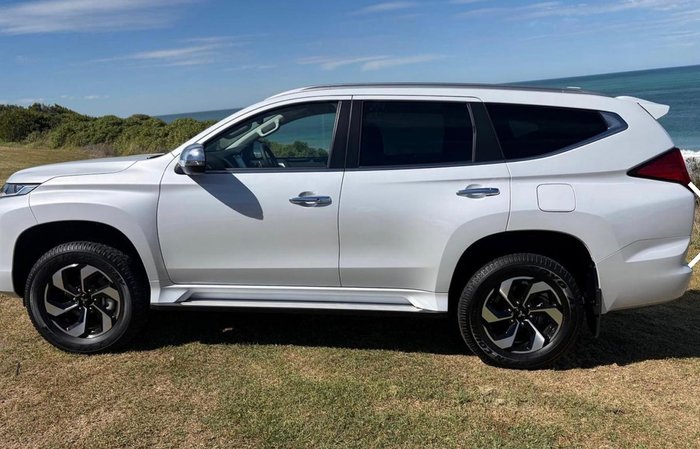 2024 Mitsubishi Pajero Sport GLS