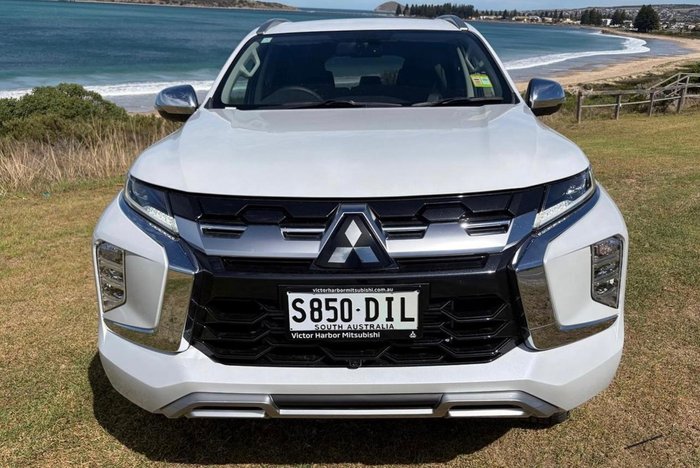 2024 Mitsubishi Pajero Sport GLS