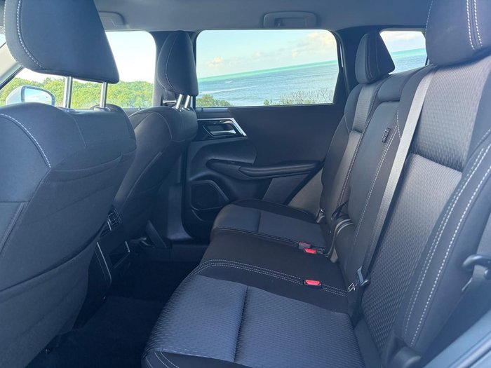 2023 Mitsubishi Outlander LS
