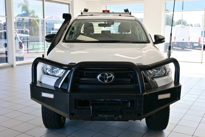 2022 Toyota Hilux SR