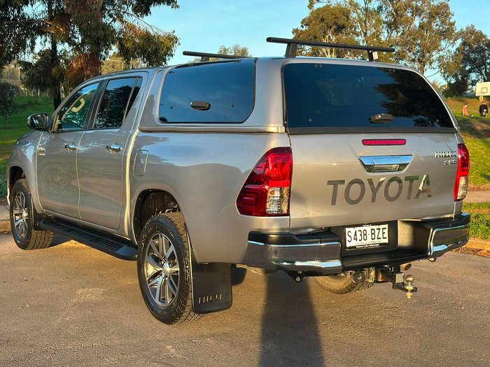 2019 Toyota Hilux SR5