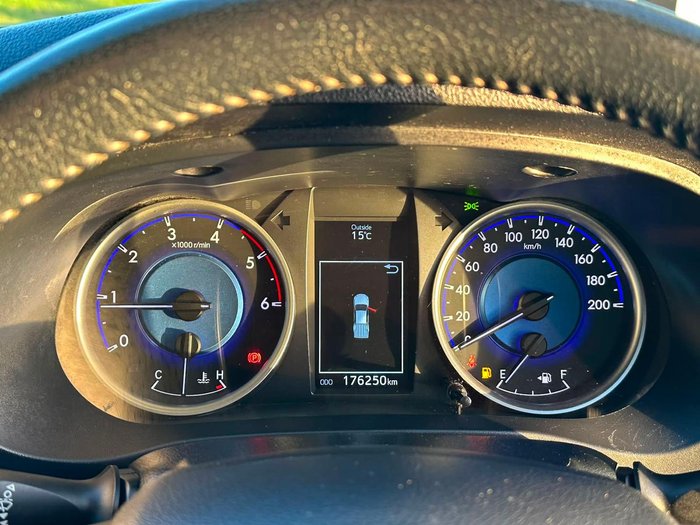 2019 Toyota Hilux SR5