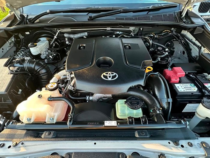 2019 Toyota Hilux SR5
