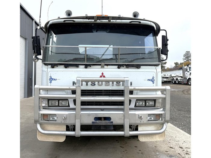 2000 Mitsubishi Fp500
