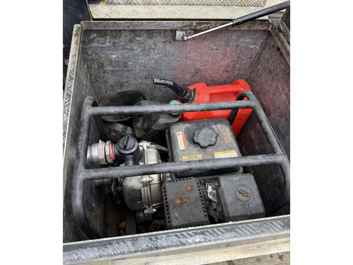 2000 Mitsubishi Fp500