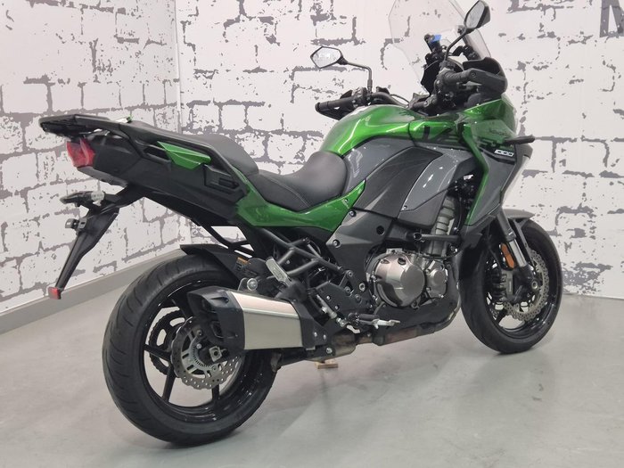 2019 Kawasaki Versys 1000 SE Versys Green