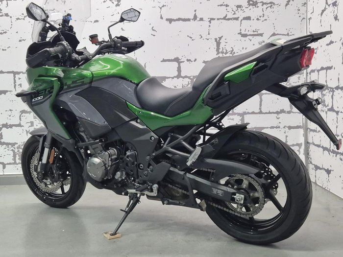 2019 Kawasaki Versys 1000 SE Versys Green