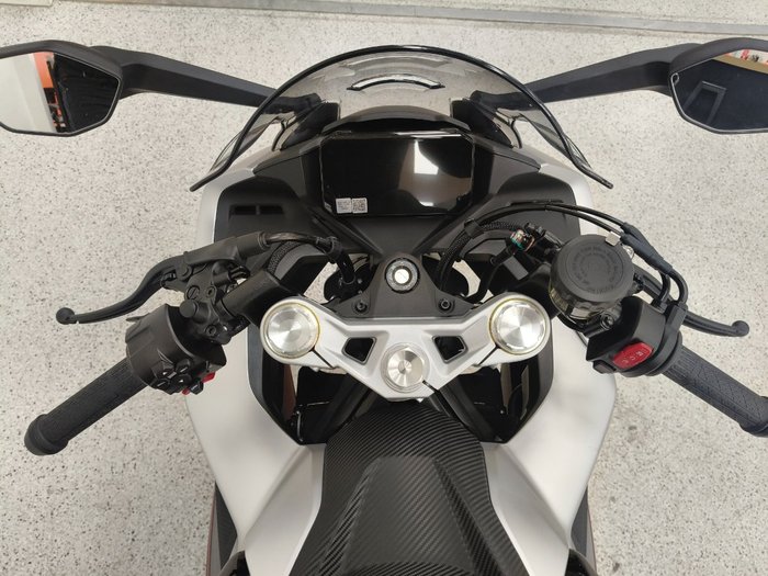 2026 CFMOTO 450 SR ABS Black