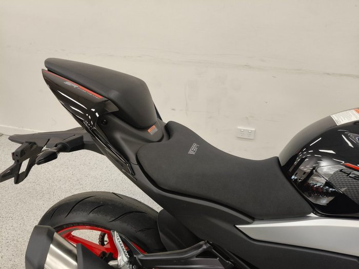 2026 CFMOTO 450 SR ABS Black