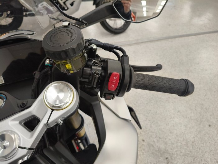 2026 CFMOTO 450 SR ABS Black