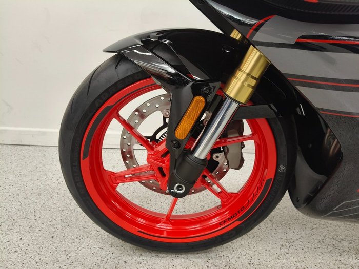 2026 CFMOTO 450 SR ABS Black