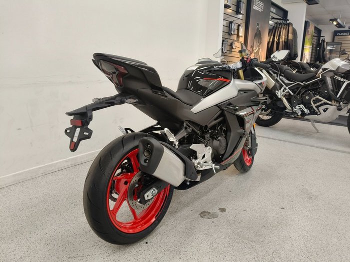 2026 CFMOTO 450 SR ABS Black