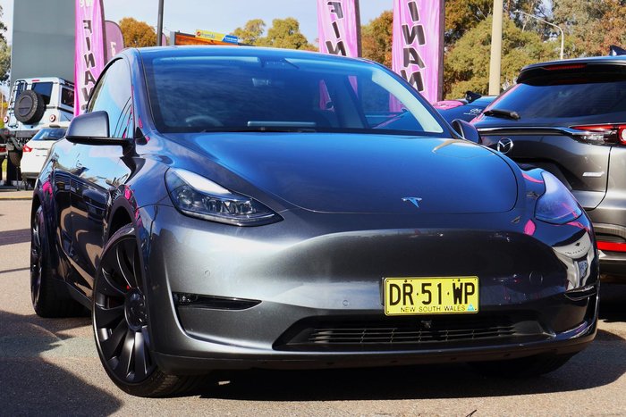 2023 Tesla Model Y Performance