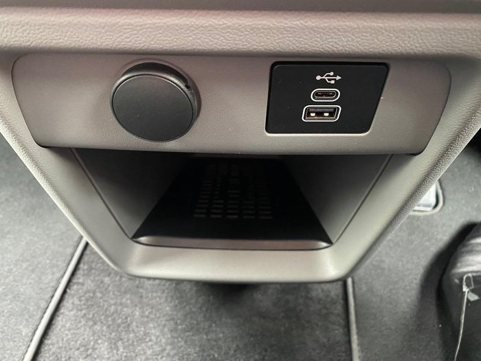 2024 Ford Tourneo Active