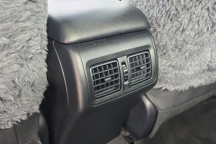 2013 Toyota Camry ATARA R